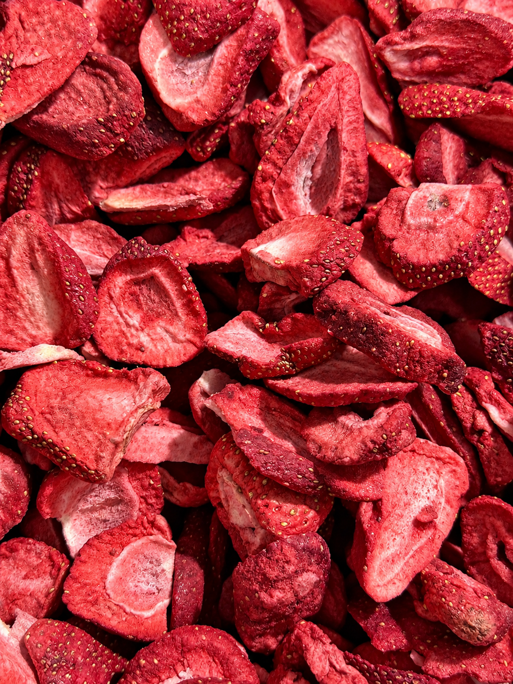 FREEZE DRIED STRAWBERRY SLICES